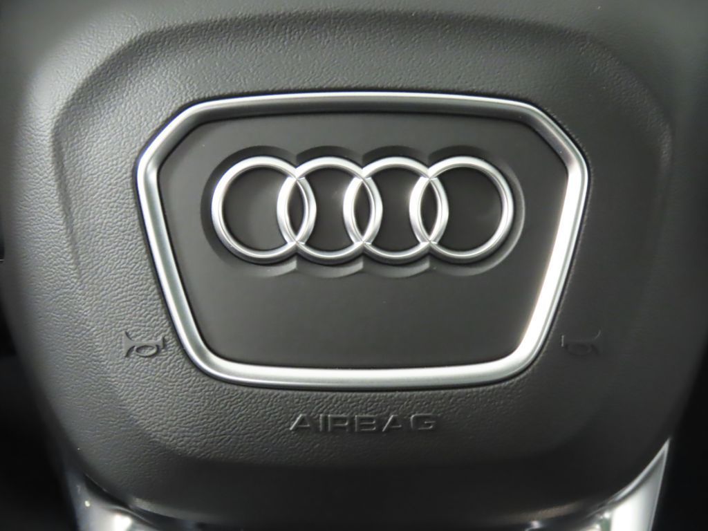 Thumbnail: 2025 Audi Q7 - 16