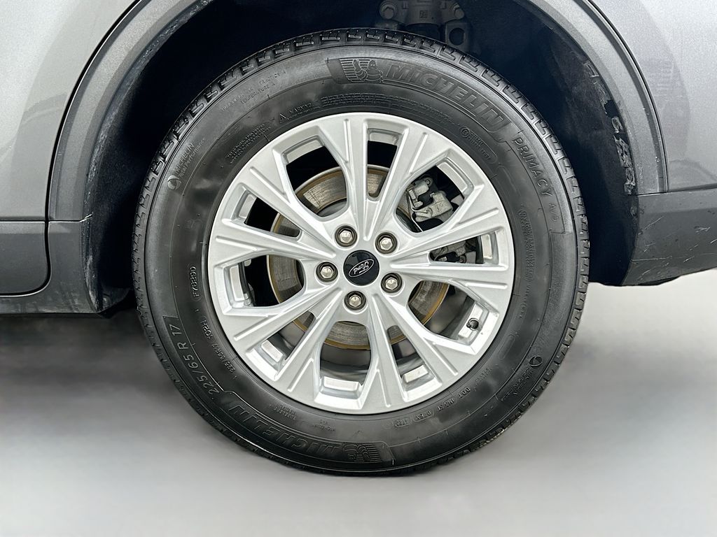 Thumbnail: 2024 Ford Escape - 31