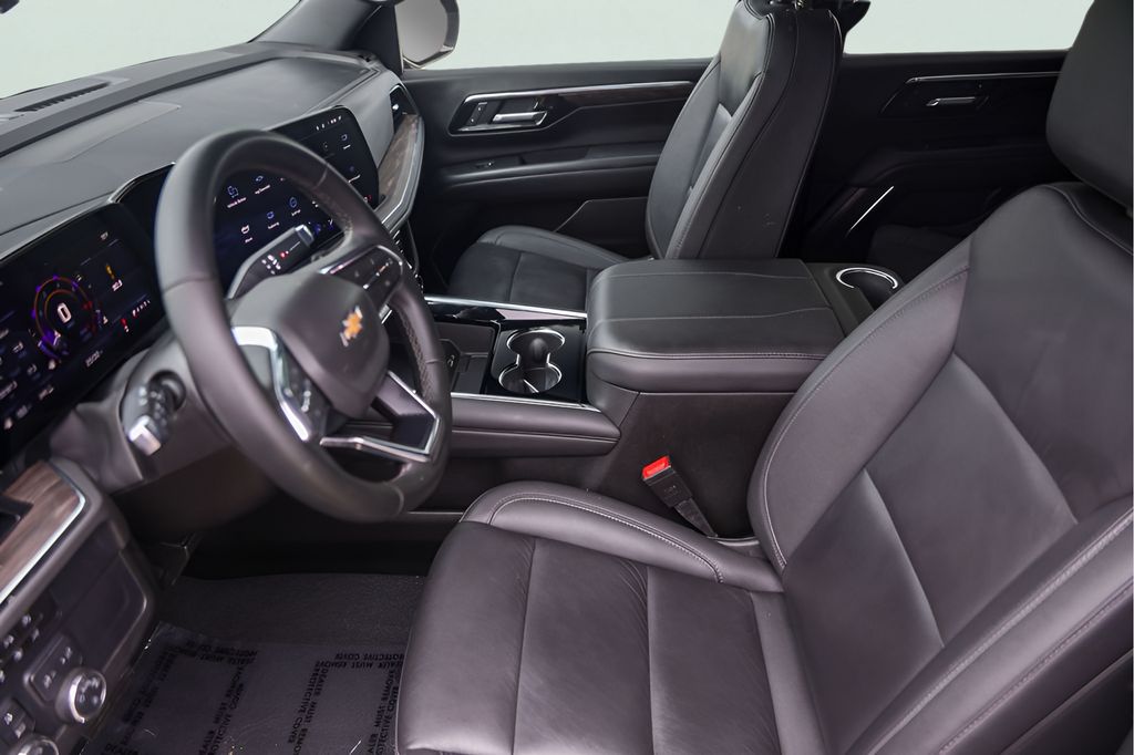Used Car 2025 Chevrolet Tahoe  Lt For Sale Under $70,000 In Austin, Texas
