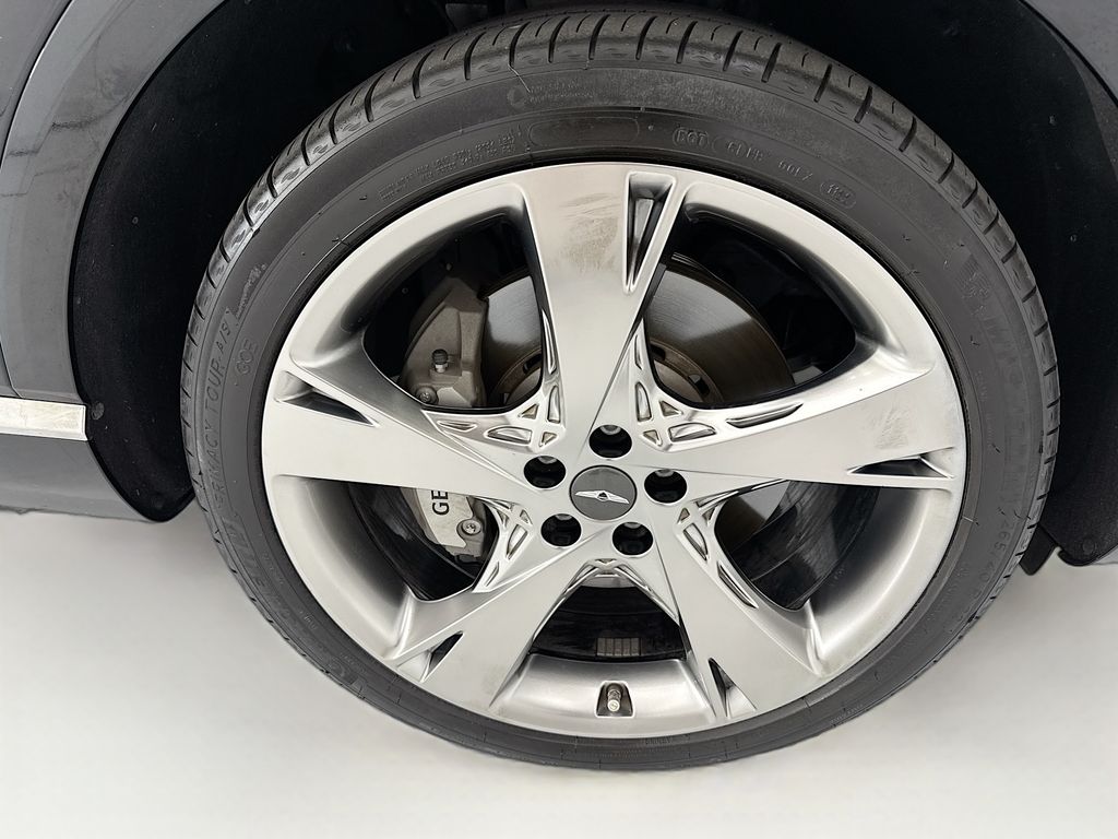 Thumbnail: 2023 Genesis GV80 - 31