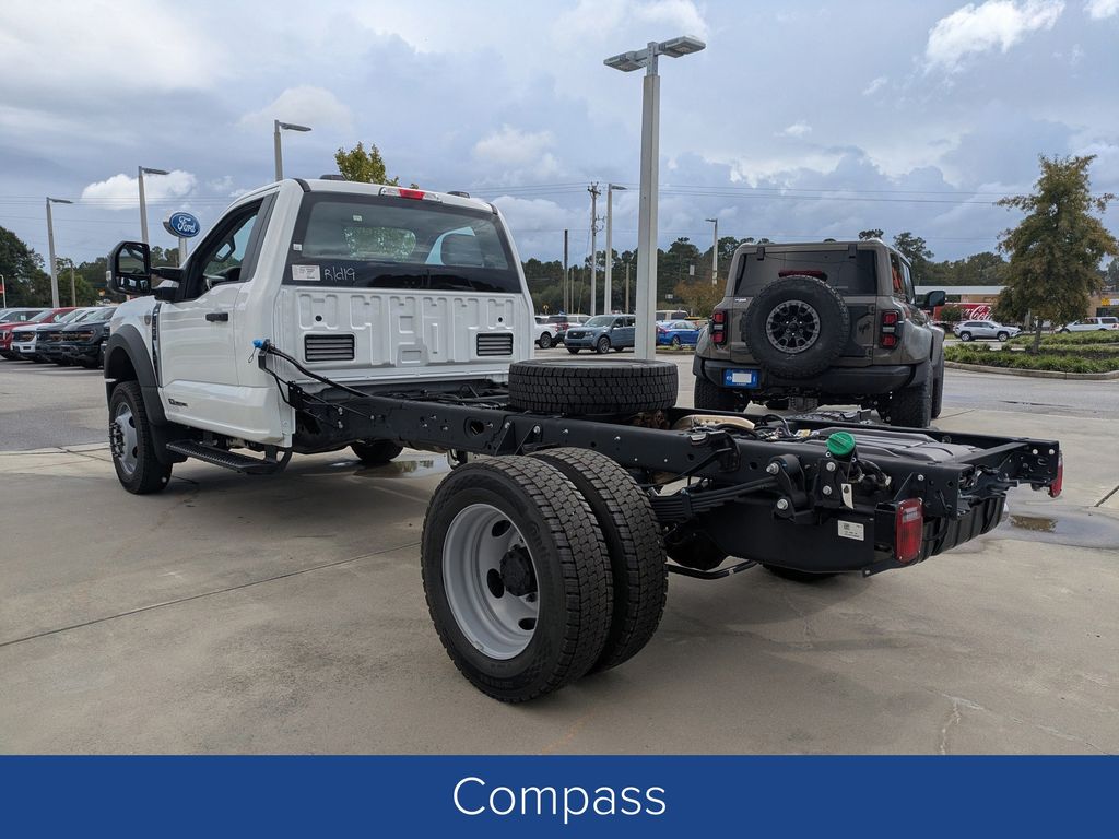 2025 Ford F-550 Chassis XL