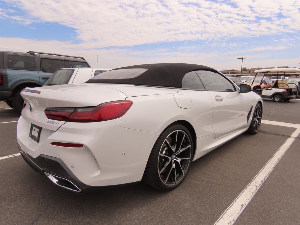 Thumbnail: 2020 BMW 8 Series - 3