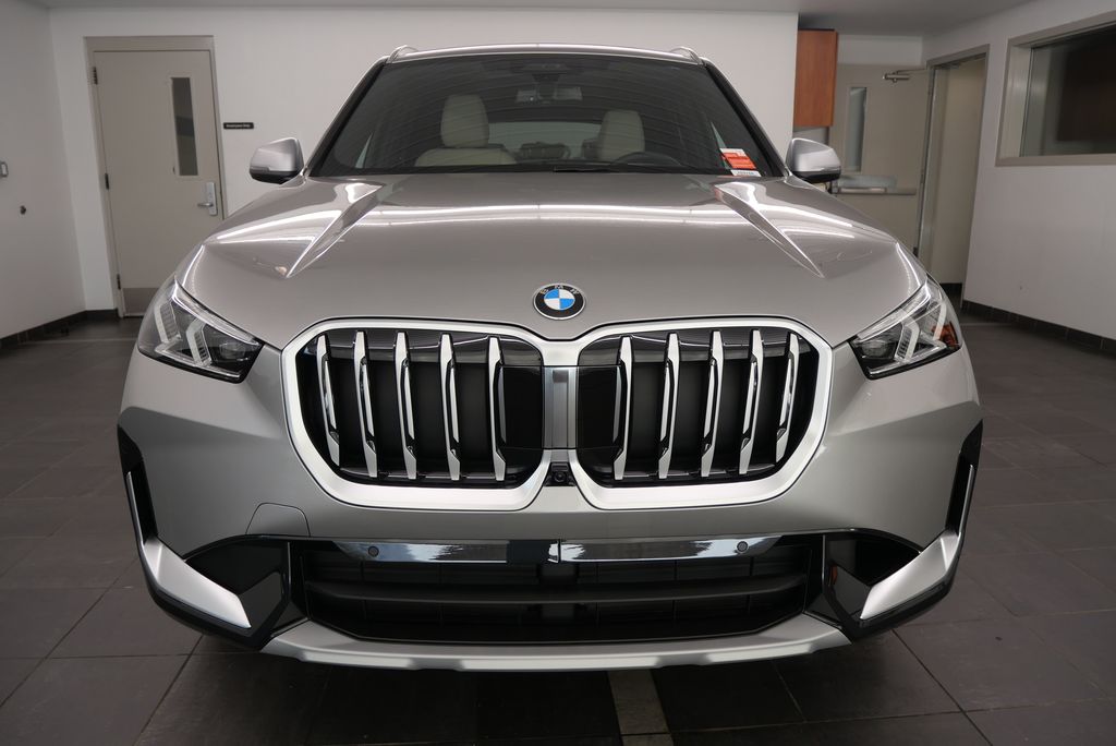 2024 BMW X1 xDrive28i 9