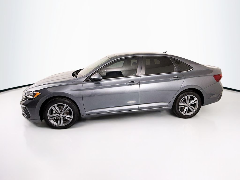 Thumbnail: 2024 Volkswagen Jetta - 8