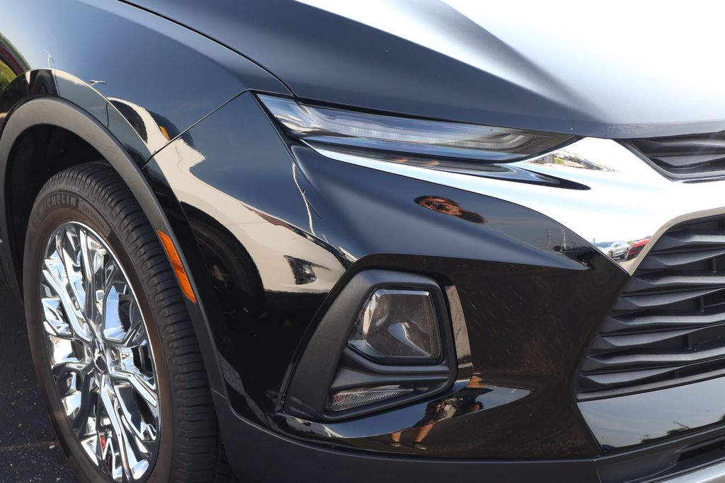Thumbnail: 2021 Chevrolet Blazer - 4