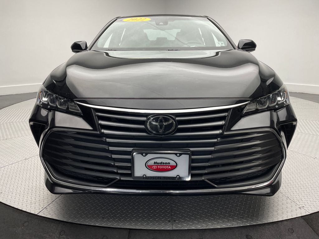 Thumbnail: 2022 Toyota Avalon - 2