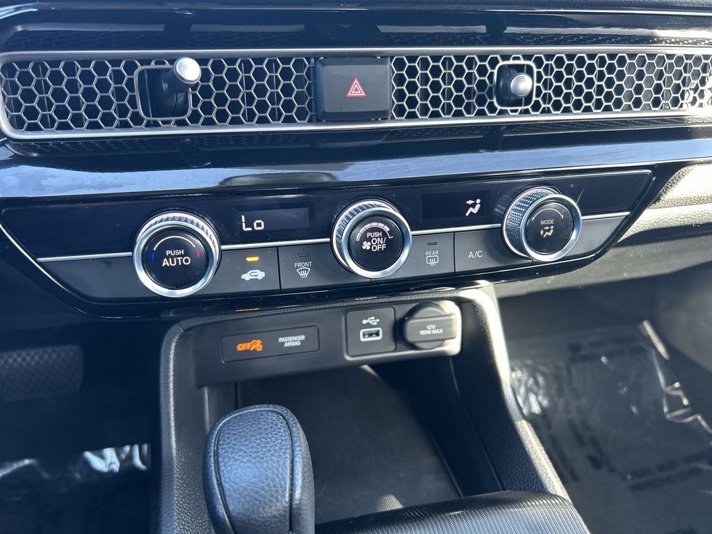 Thumbnail: 2024 Honda Civic - 18