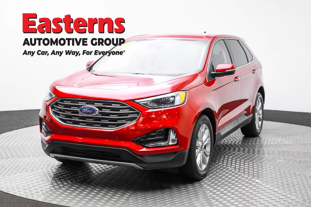 2024 Ford Edge Titanium's photo