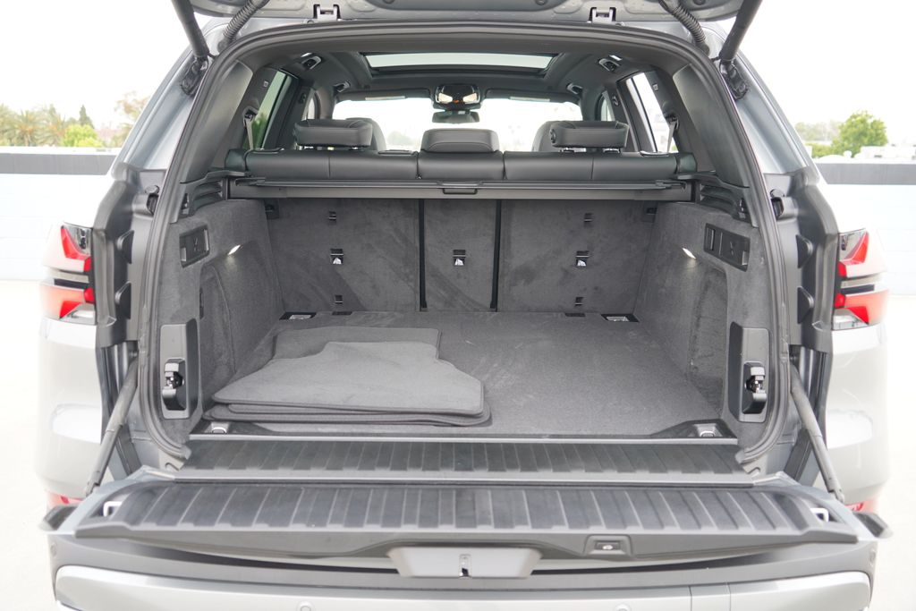Thumbnail: 2026 BMW X5 - 20