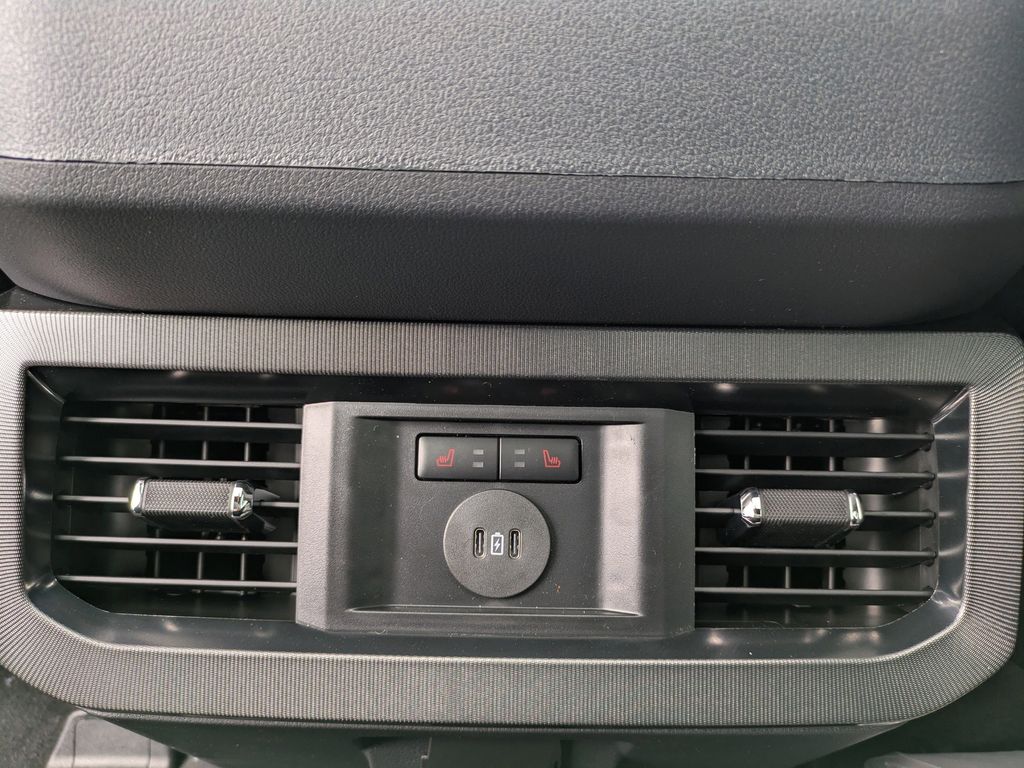 2026 Ford F-350 Super Duty Platinum