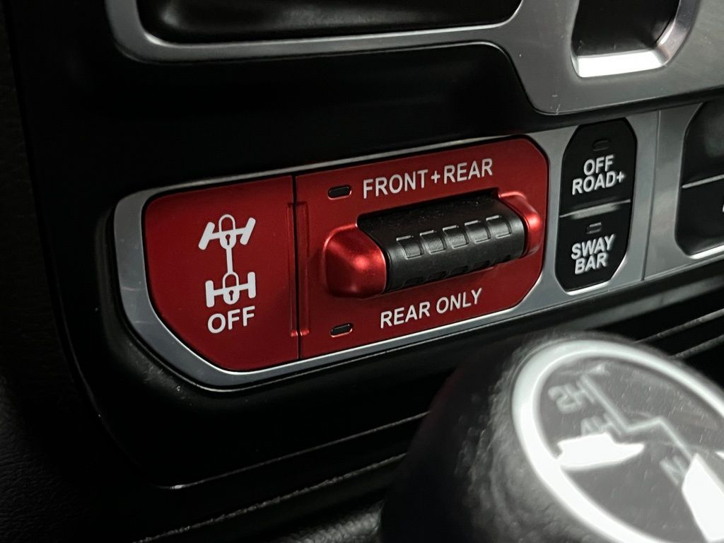 Thumbnail: 2021 Jeep Wrangler - 20