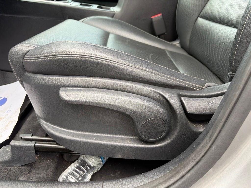 Used 2020 Gray Kia S image 13