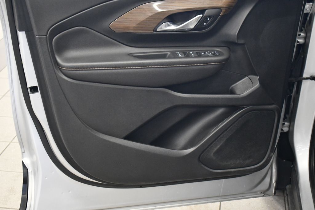 Thumbnail: 2020 GMC Terrain - 14