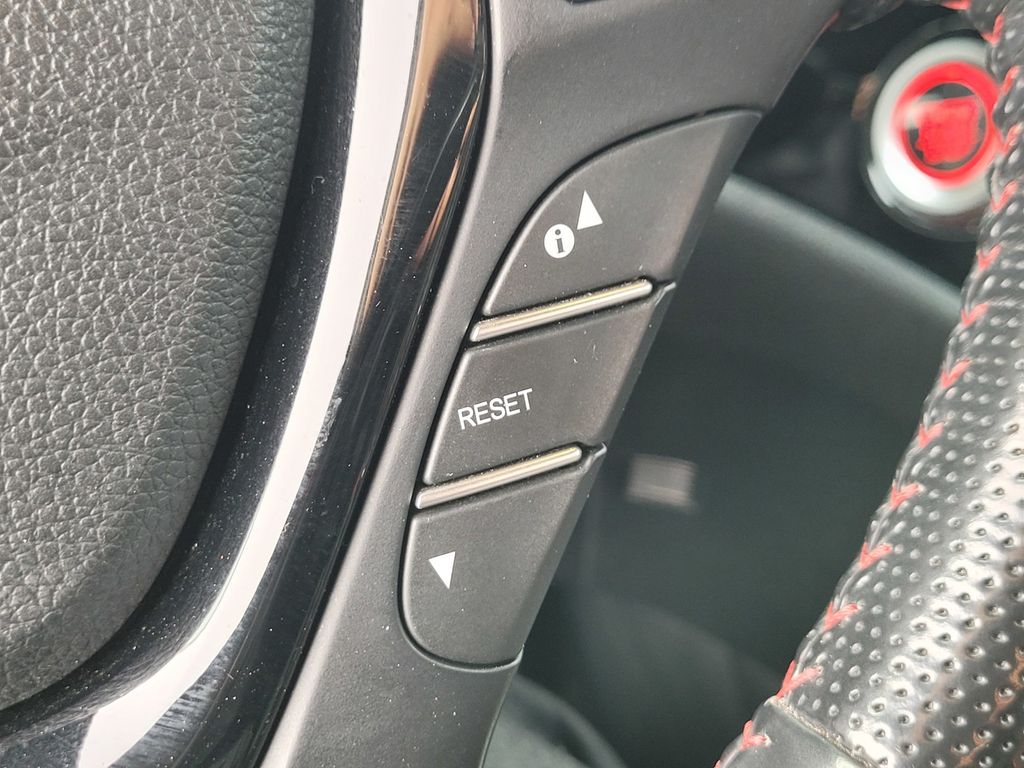 Used 2023  Honda Black Edition image 29