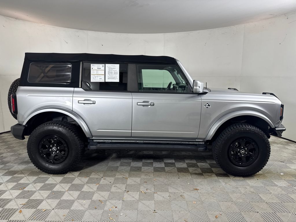 Certified Used 2021 Silver Ford Outer Banks image 2