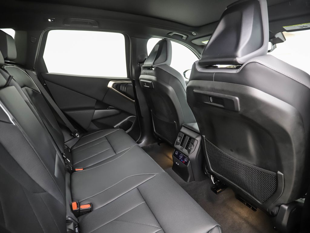 Thumbnail: 2025 BMW X3 - 27