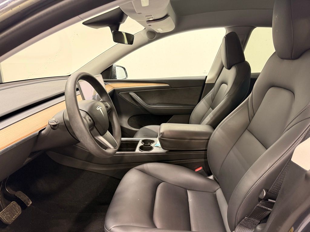 2023 Tesla Model Y Long Range 10