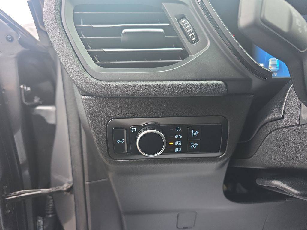 Certified Used 2023 Gray Ford ST-Line image 20