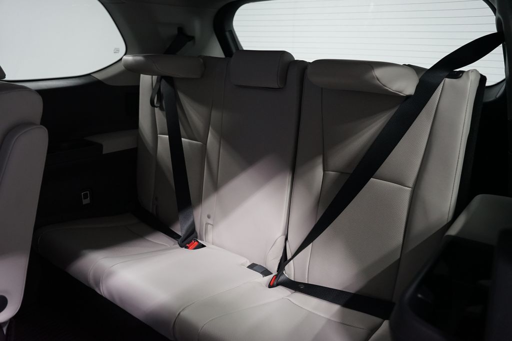 Thumbnail: 2026 Toyota Grand Highlander - 29