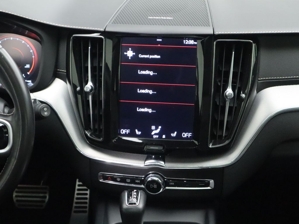 Thumbnail: 2021 Volvo XC60 - 14