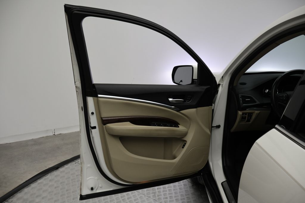 Thumbnail: 2017 Acura MDX - 16