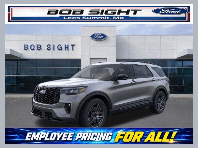 2026 Ford Explorer ST-LINE 4WD's photo