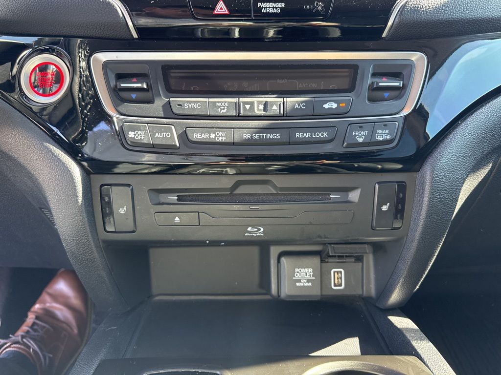 Thumbnail: 2019 Honda Pilot - 22