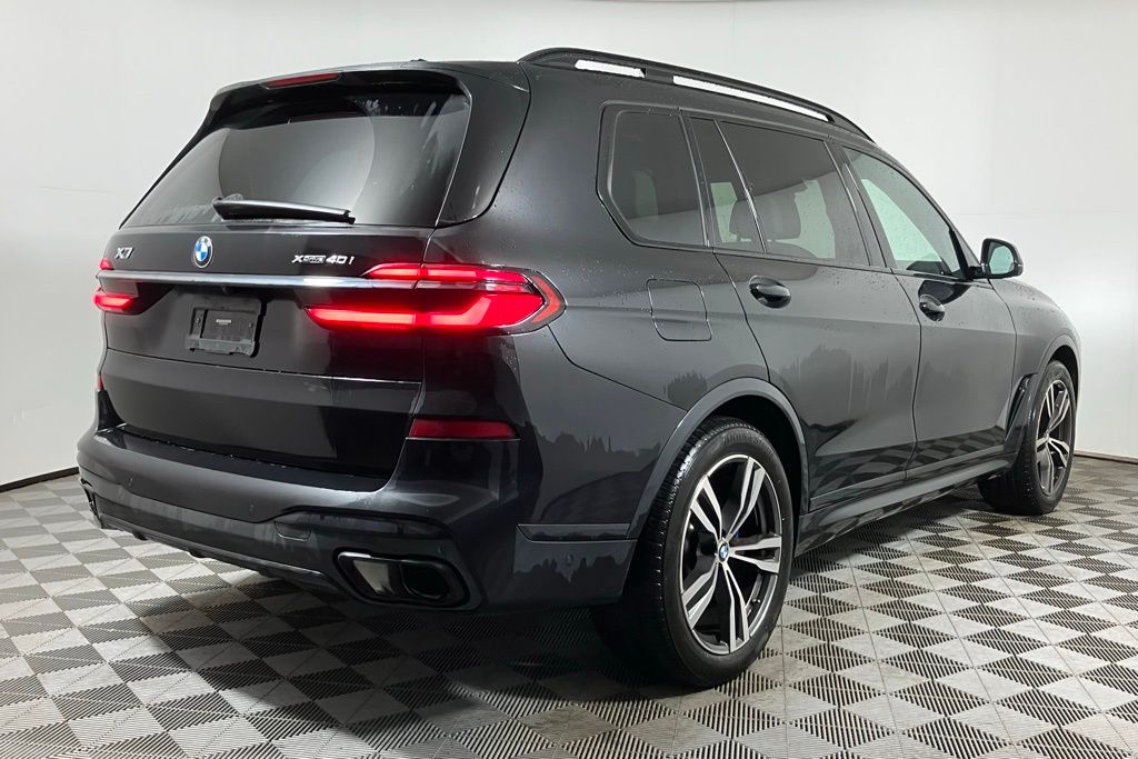 2024 BMW X7 xDrive40i 6