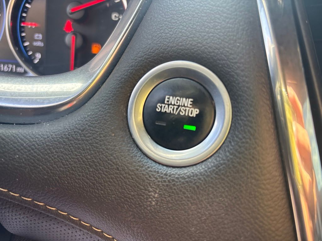Used 2023 Chevrolet Traverse SUV
