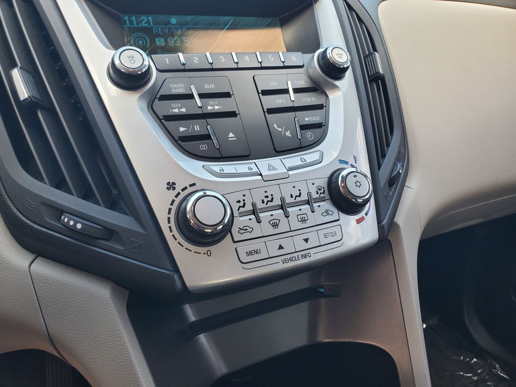 2011 Chevrolet Equinox - $4,888