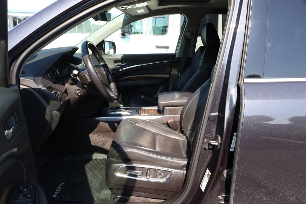 Thumbnail: 2019 Acura MDX - 12