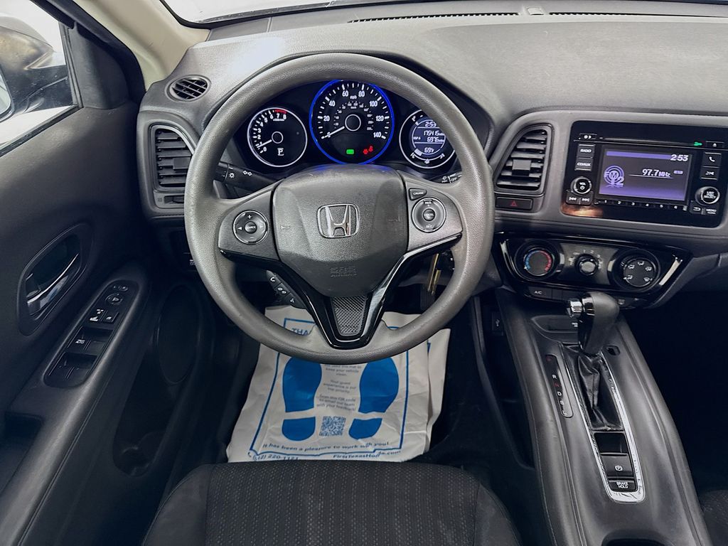 Used Car 2017 Honda Hr-v  Lx For Sale Under $12,000 In Austin, Texas