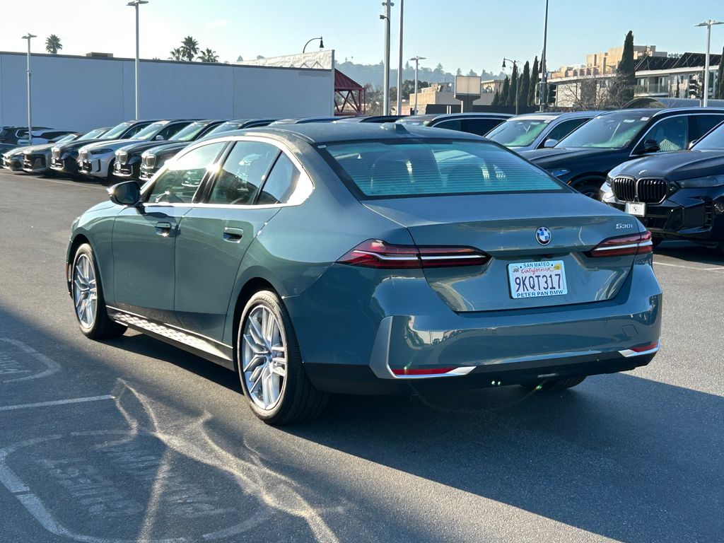 2024 BMW 5 Series 530i 3