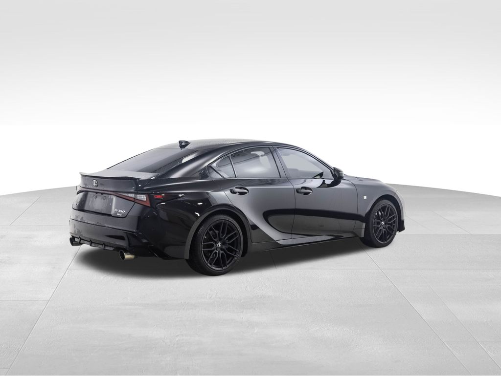 Thumbnail: 2021 Lexus IS - 5