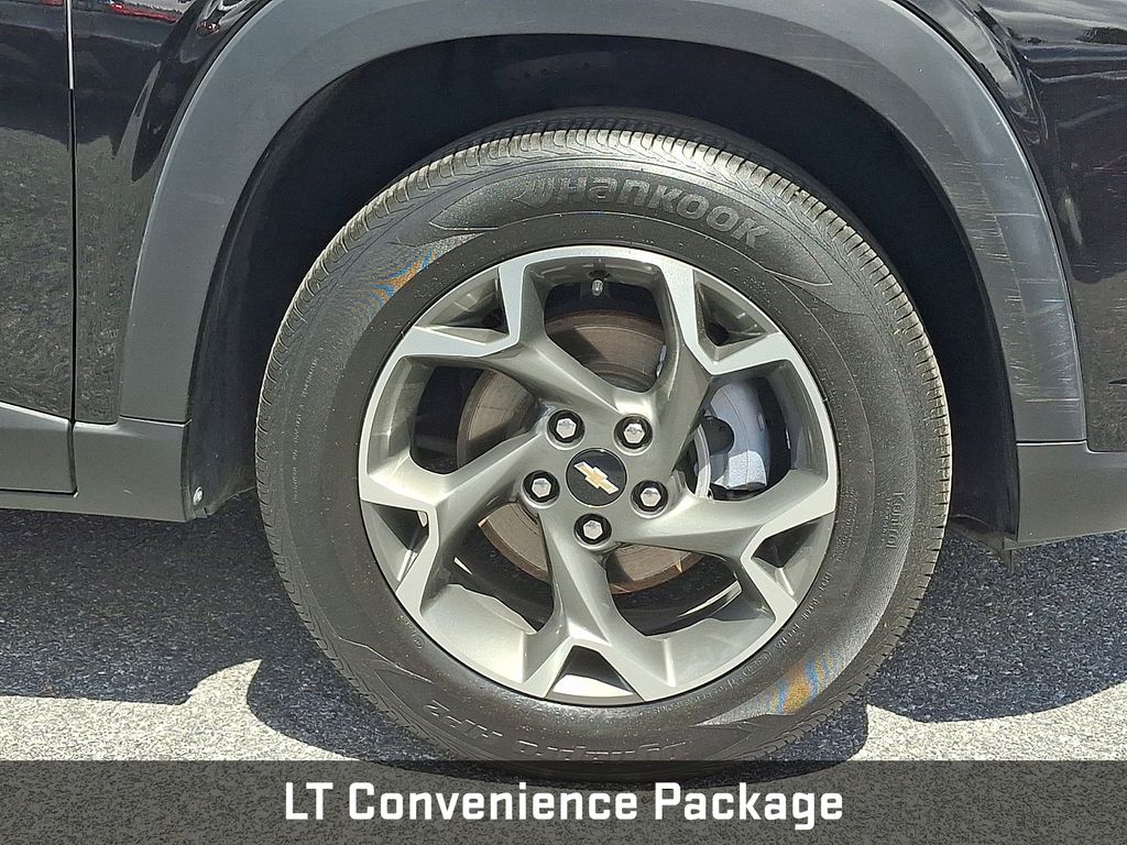 2025 Chevrolet Trax LT Black at Klick Lewis Buick Chevrolet
