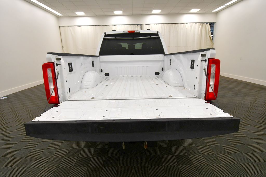 Used 2024 Ford F-350SD Truck