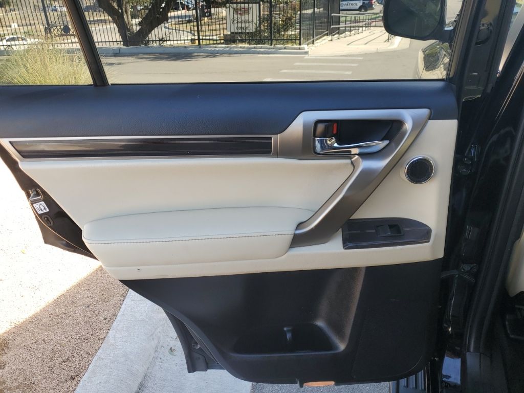 Used Car 2021 Lexus Gx  460 For Sale Under $50,000 In Austin, Texas