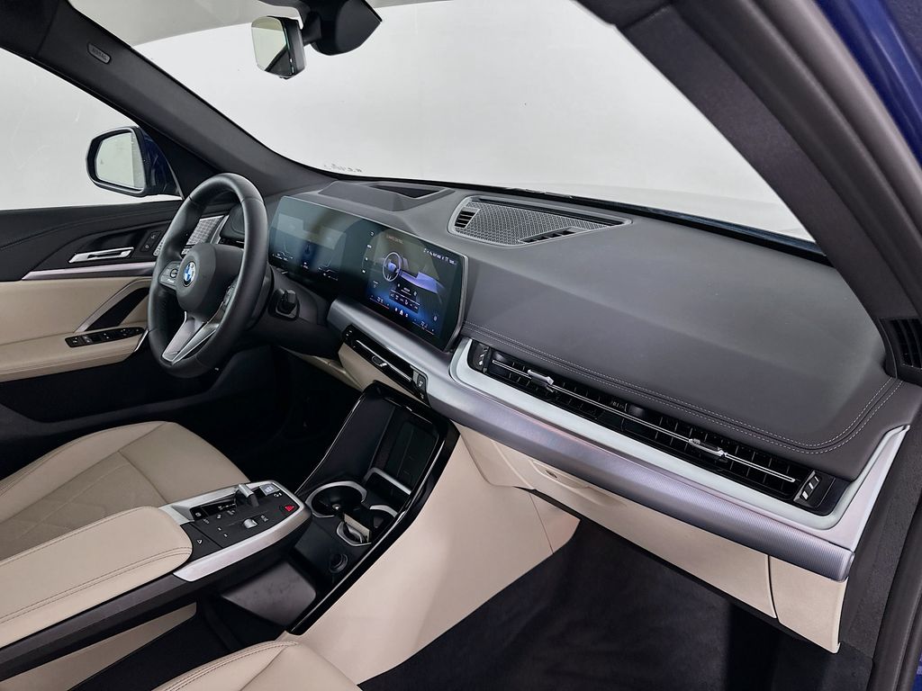 Thumbnail: 2025 BMW X1 - 28