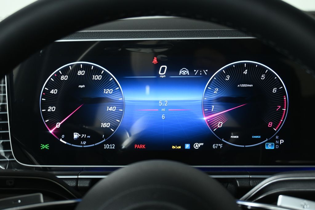 Thumbnail: 2026 Mercedes-Benz GLE - 14