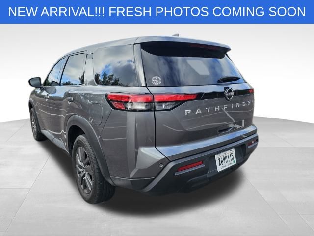 2022 Nissan Pathfinder S 6