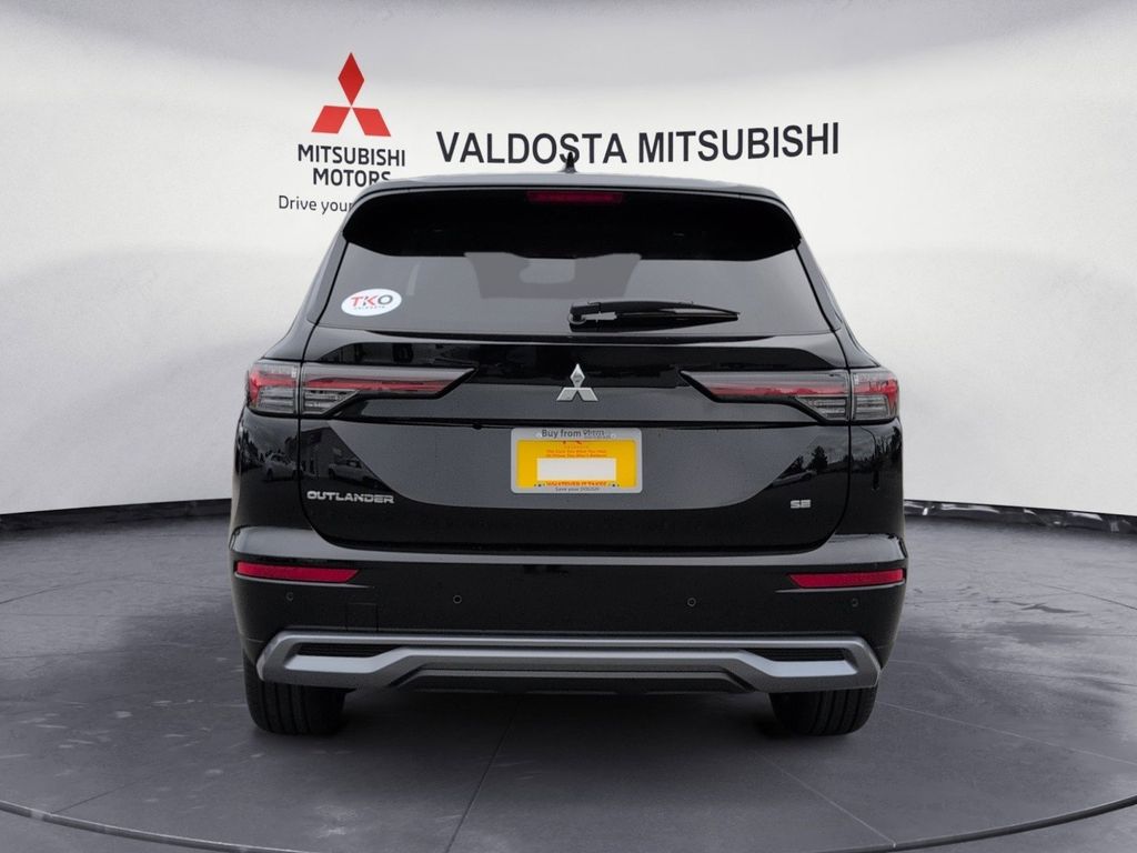 New 2026 Mitsubishi Outlander SUV