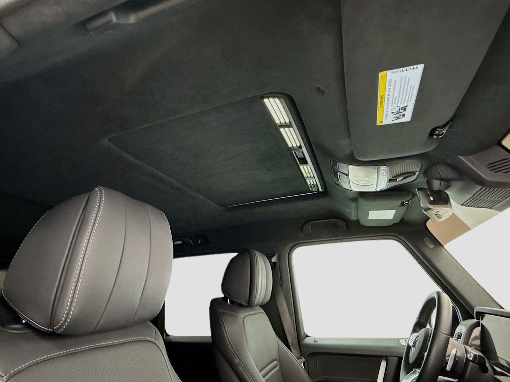 Thumbnail: 2024 Mercedes-Benz G-Class - 17