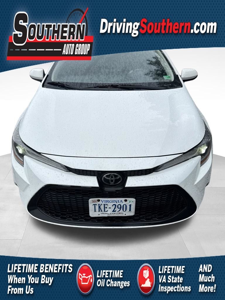 White 2022 Toyota Corolla Sedan Front-Wheel Drive Continuously Variable Transmission