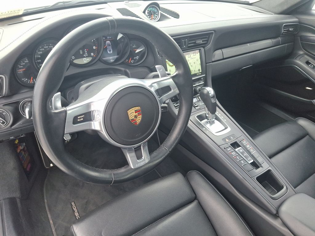 2015 Porsche 911 Carrera S 4