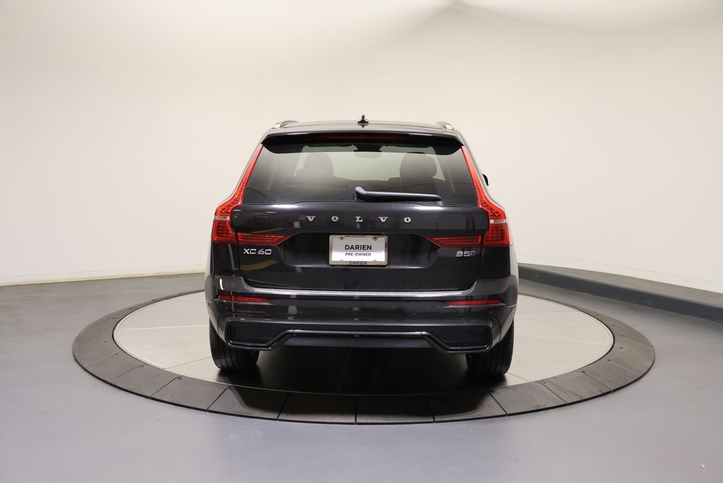 Thumbnail: 2023 Volvo XC60 - 4