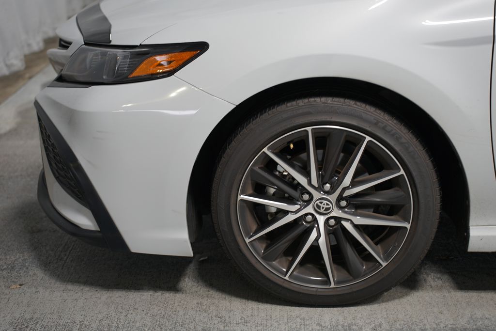 2024 Toyota Camry SE 5