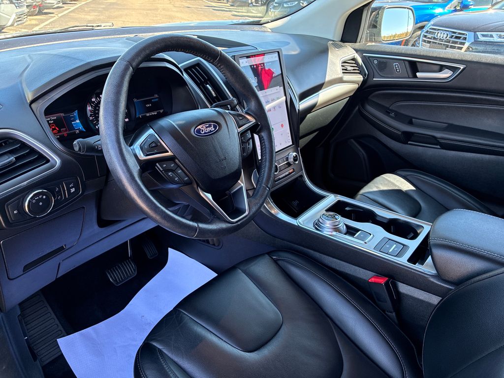 2022 Ford Edge Titanium Black at Grove City Ford