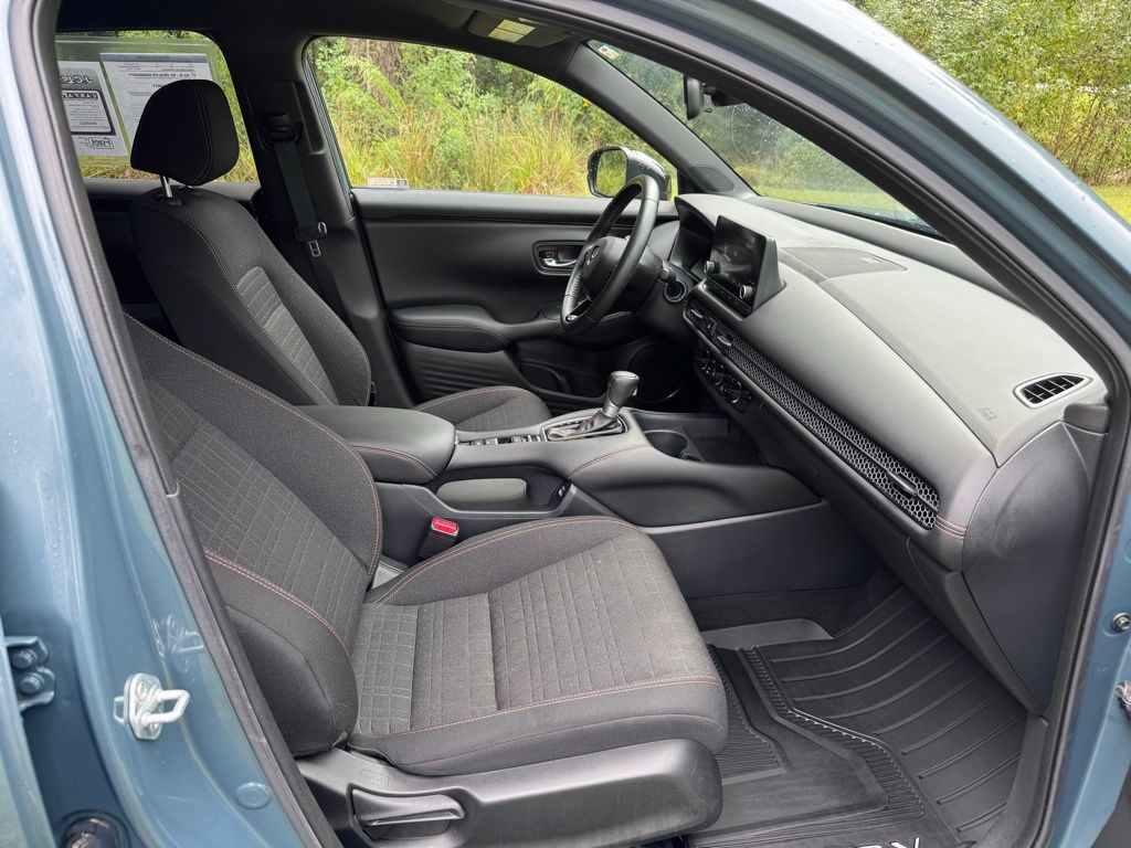2023 Honda HR-V 2WD Sport