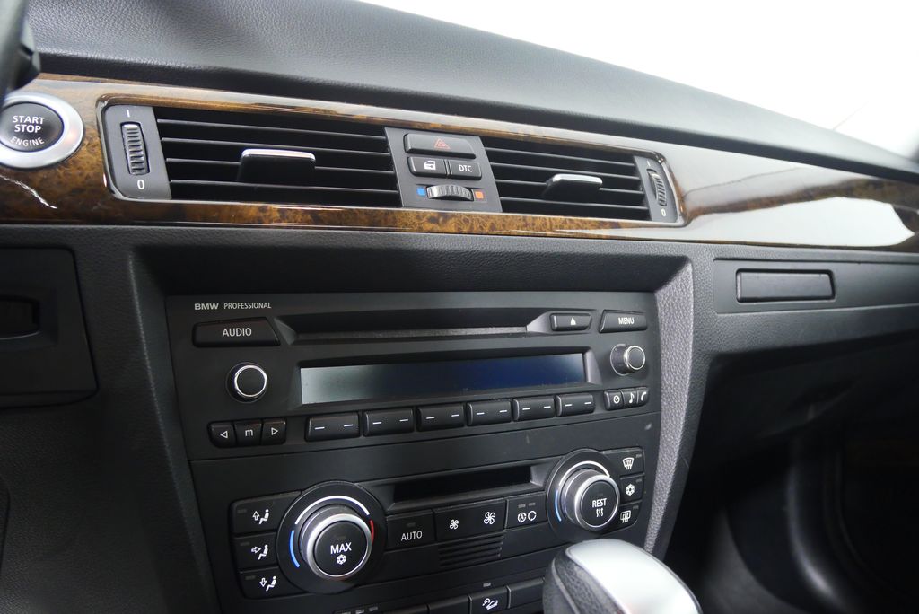 2008 BMW 3 Series 328xi 23