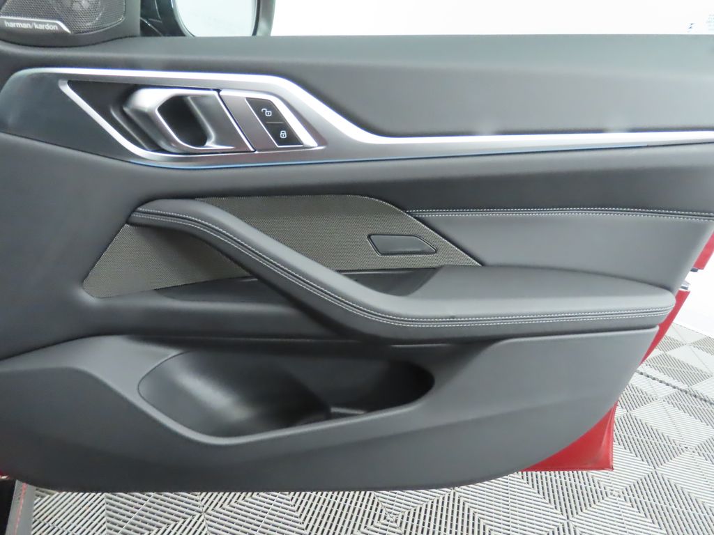 Thumbnail: 2025 BMW 4 Series - 26